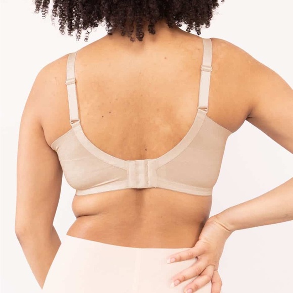 Understance Hugger Wireless Full Coverage Bra - Picture 4 of 9